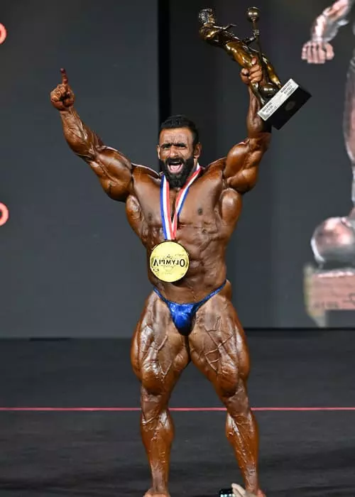 Hadi Choopan - Champion Olympia