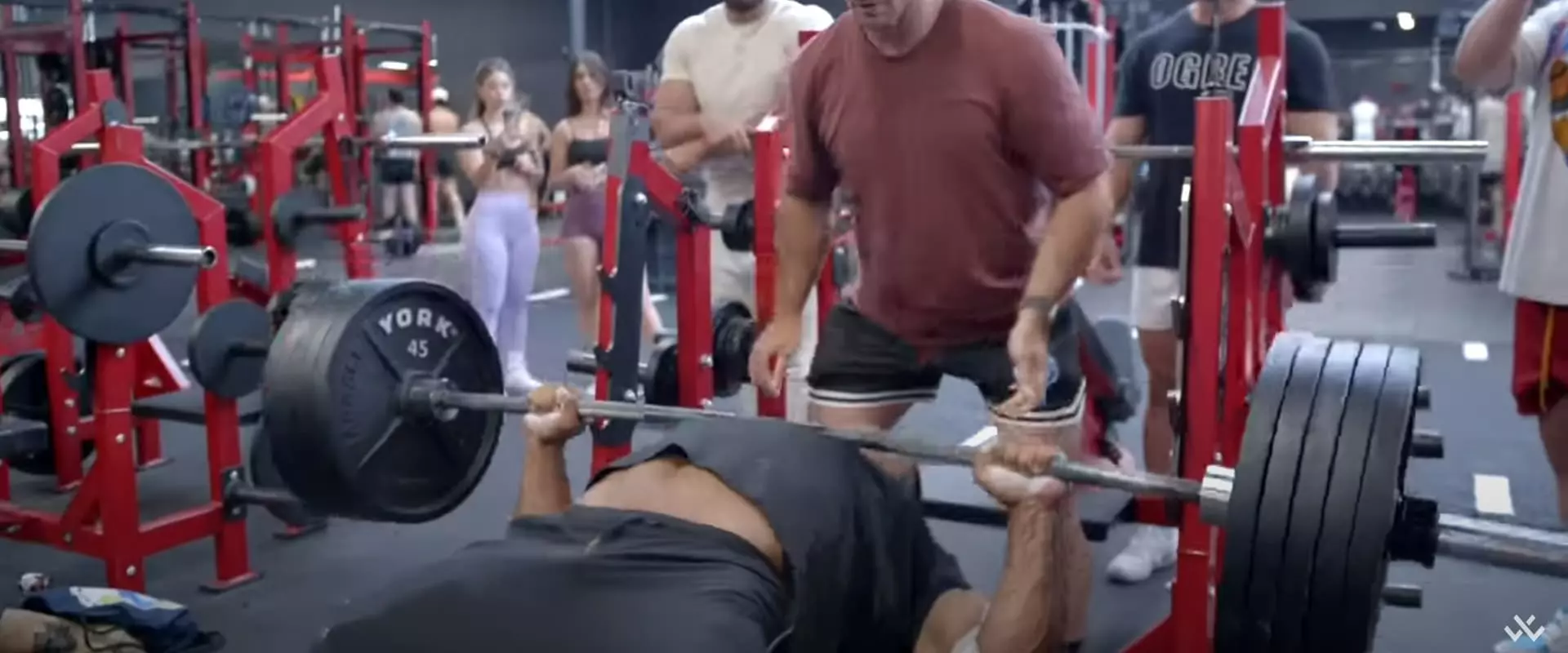 Larry Wheels - 10 répétitions 224,5 kg