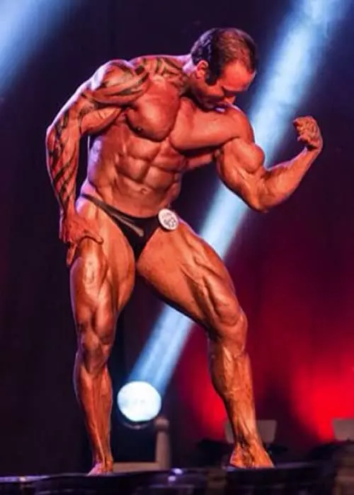 Luke McNally - Champion Australie